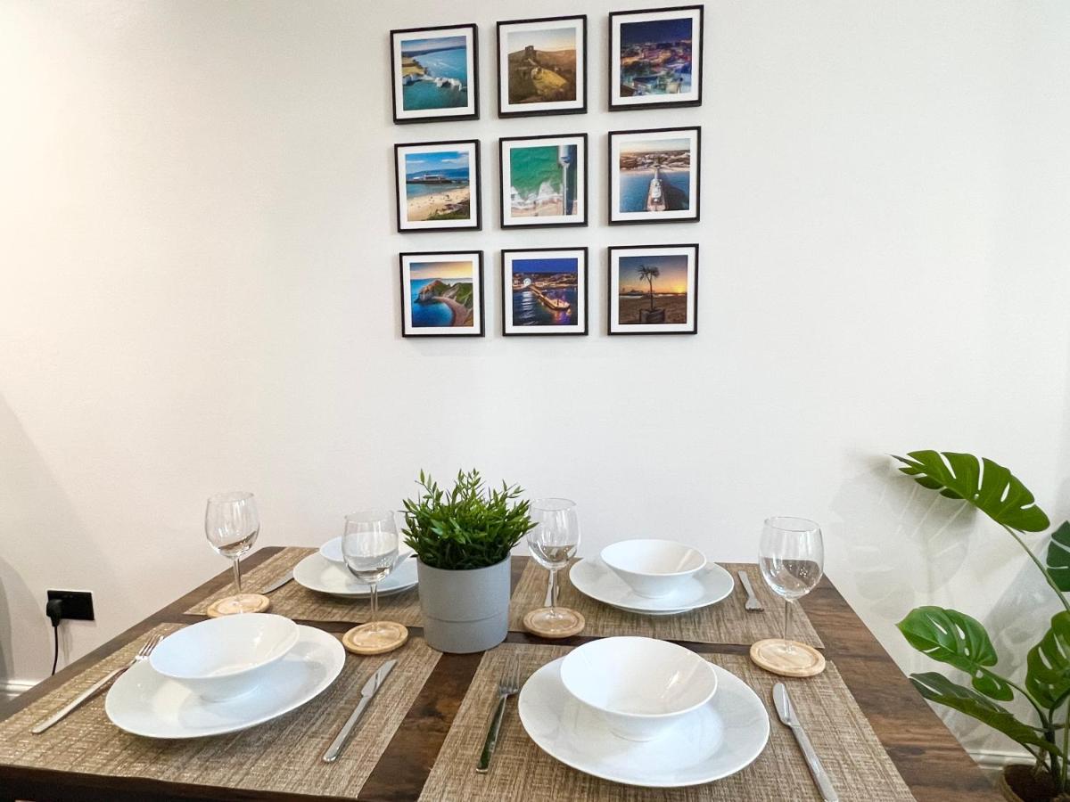 Lovely Apartment, One Minute From Bournemouth Beach And Town. 외부 사진